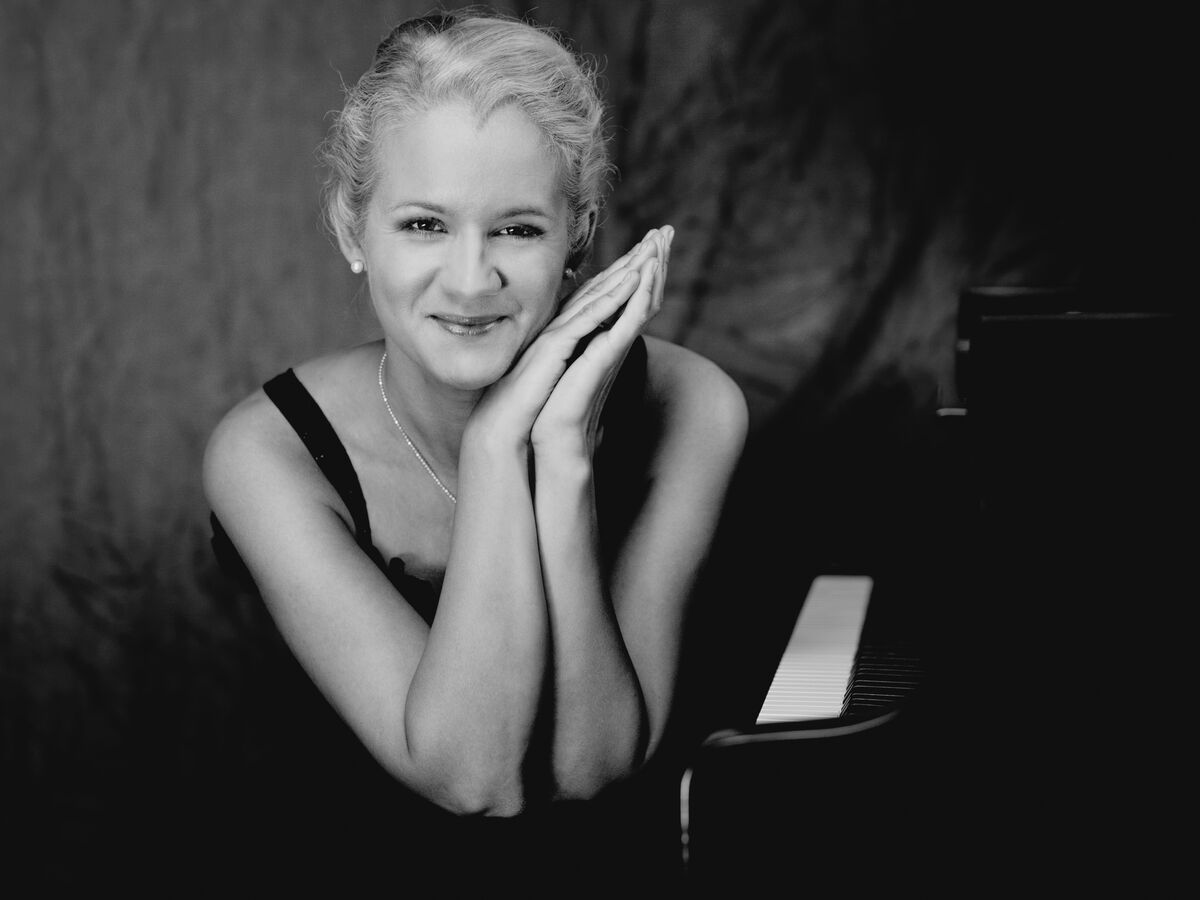 Aleksandra Mikulska